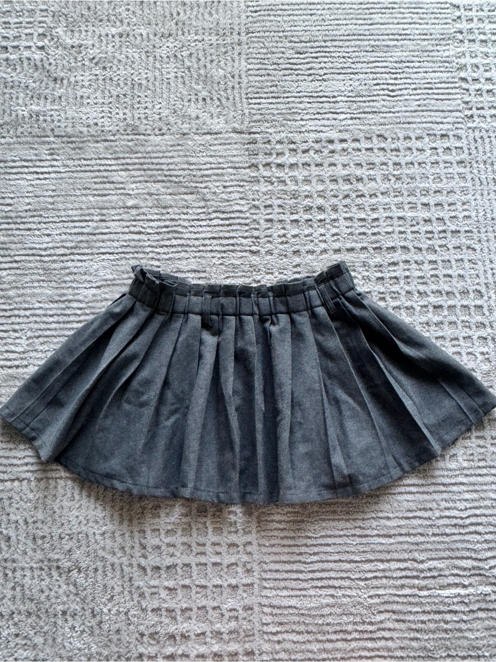 H&M Dark Gray Pleated Mini Skirt